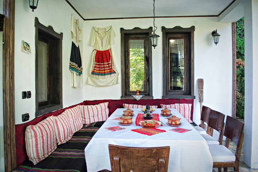 Milkovata Guest House Koshov 部屋 写真