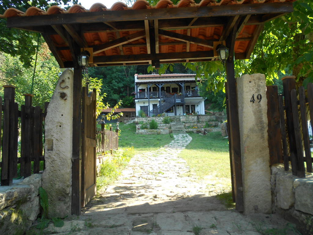 Milkovata Guest House Koshov エクステリア 写真